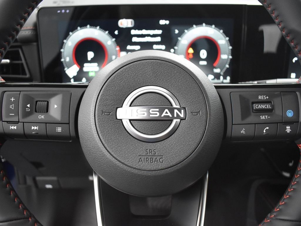 New 2026 Nissan Kicks SR w/ Cold Weather Package image 30