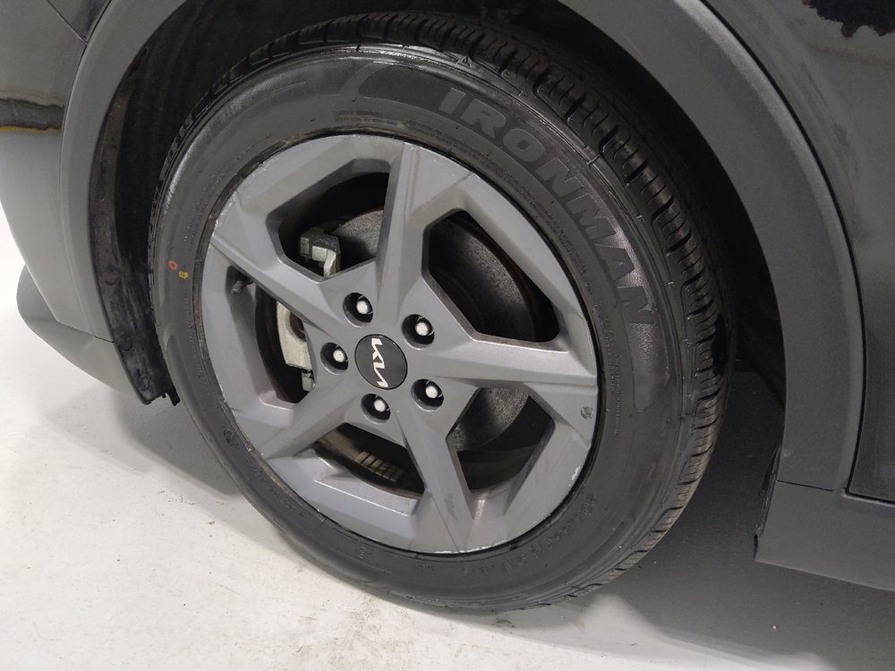 Used 2025 Kia K4 FWD image 31