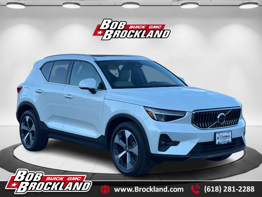 Used 2023 Volvo XC40 B5 Plus