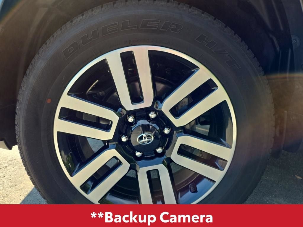 Used 2024 Toyota 4Runner Limited AWD/4WD image 4
