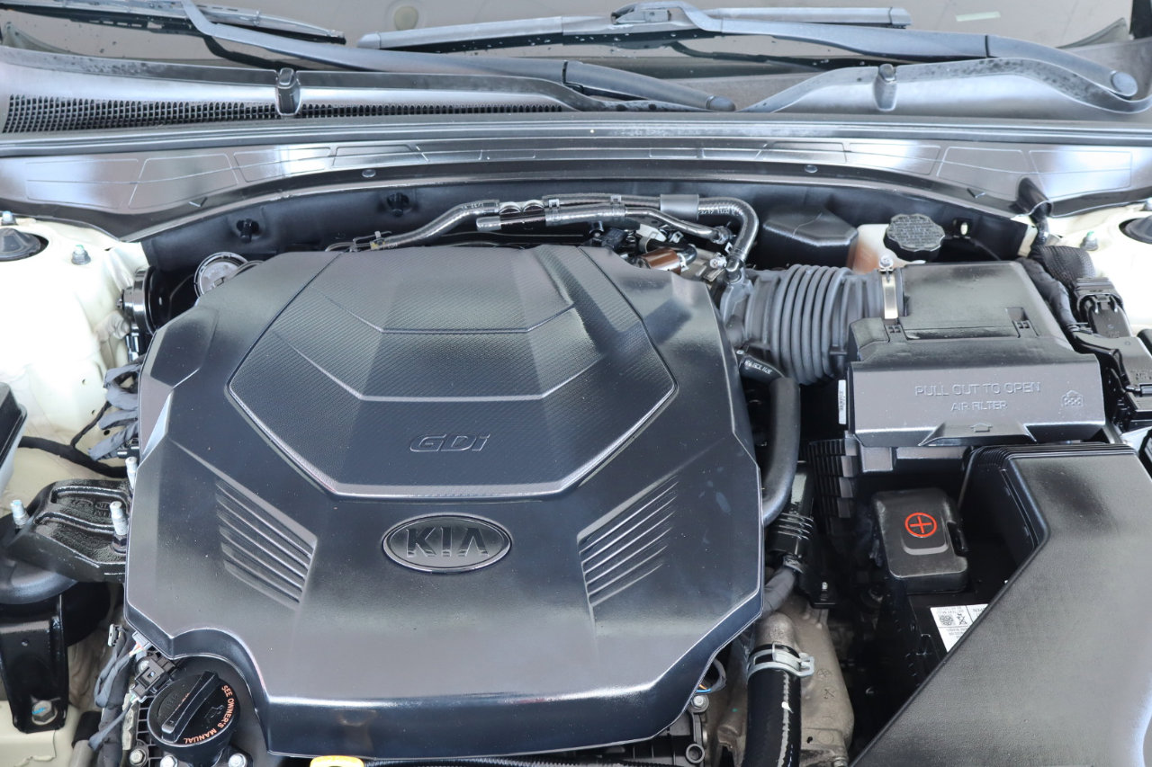 Used 2018 Kia Cadenza Limited image 46