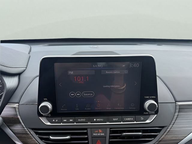 Used 2020 Nissan Altima 2.0 Platinum FWD image 20