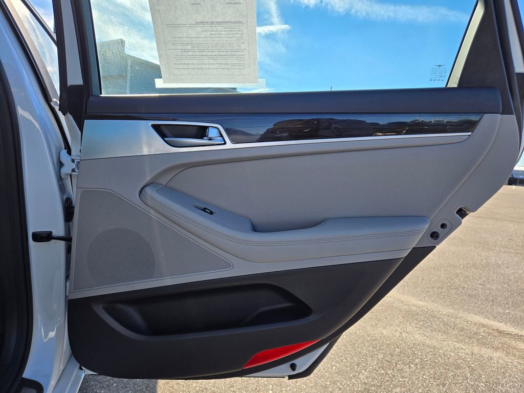 Used 2018 Genesis G80 3.8 image 41