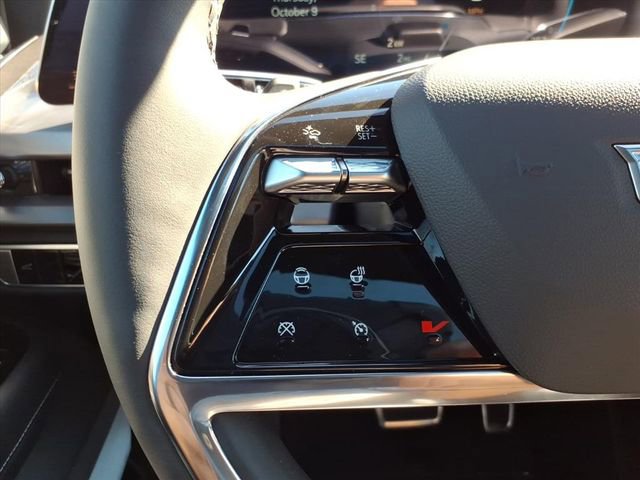 New 2026 Cadillac Vistiq Sport image 34