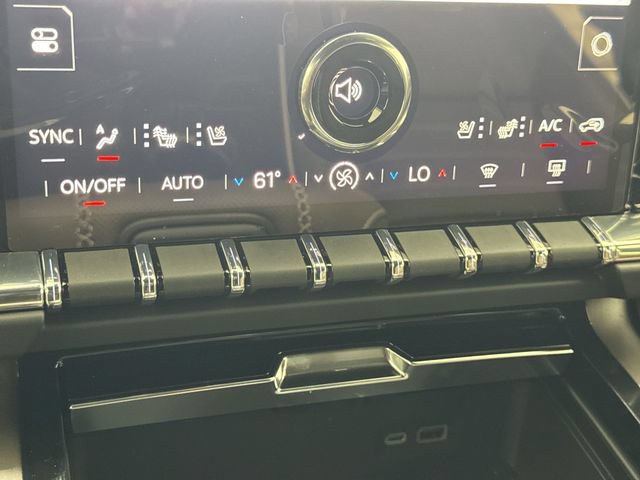 New 2026 GMC Yukon XL Denali Ultimate w/ LPO, Floor Liner Package AWD/4WD image 18