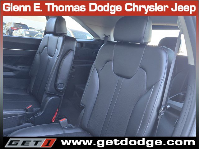 Used 2023 Kia Sorento SX image 25