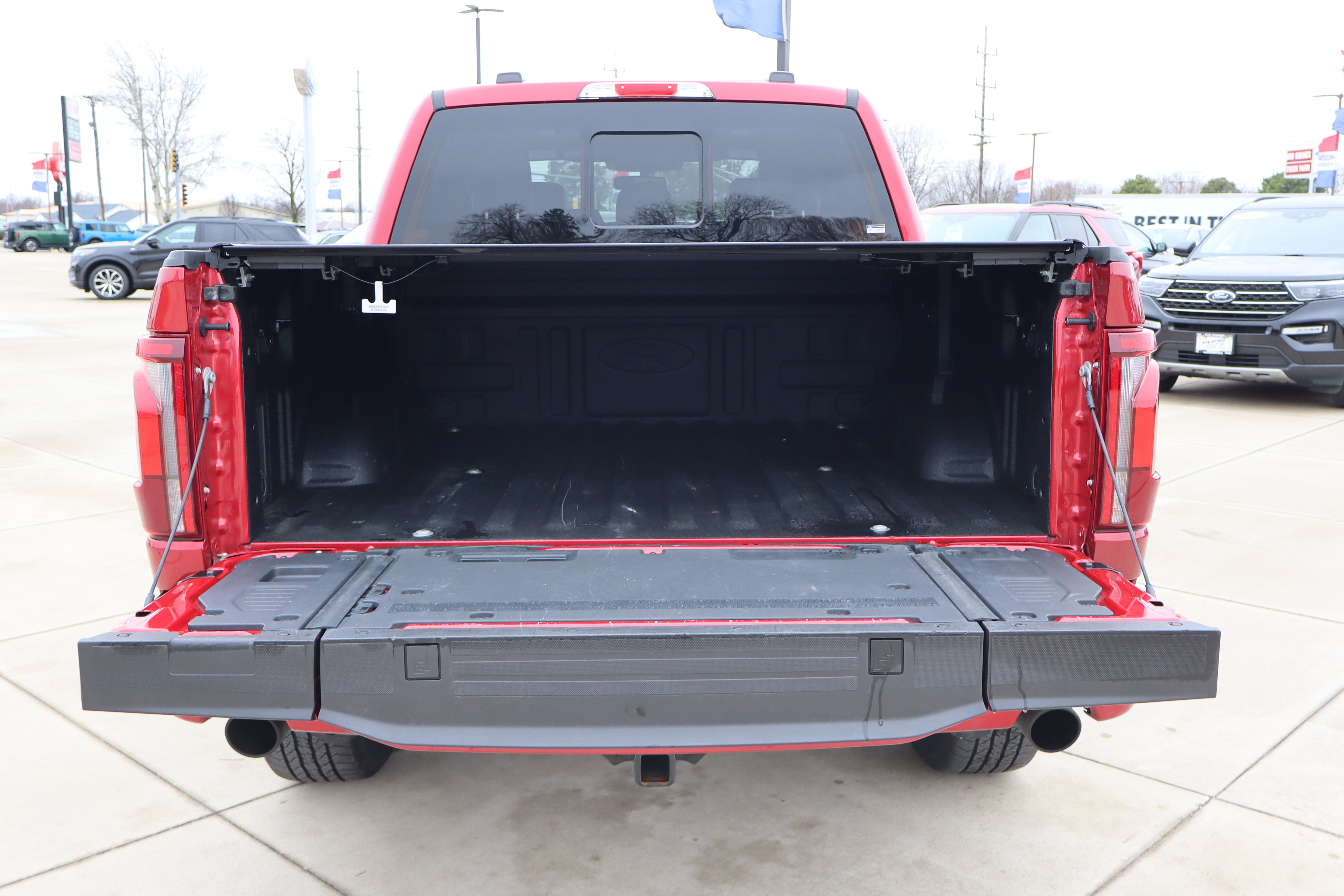 Used 2024 Ford F150 Lariat w/ Equipment Group 502A High AWD/4WD image 31