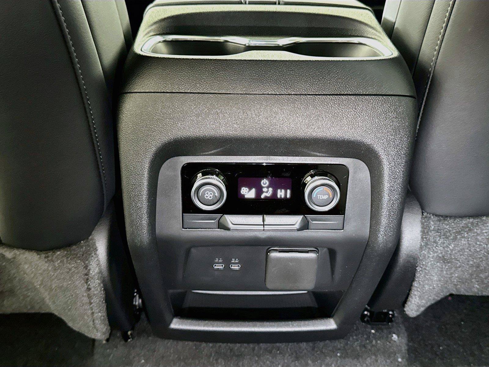 New 2027 Buick Enclave Sport Touring w/ Power Package FWD image 14