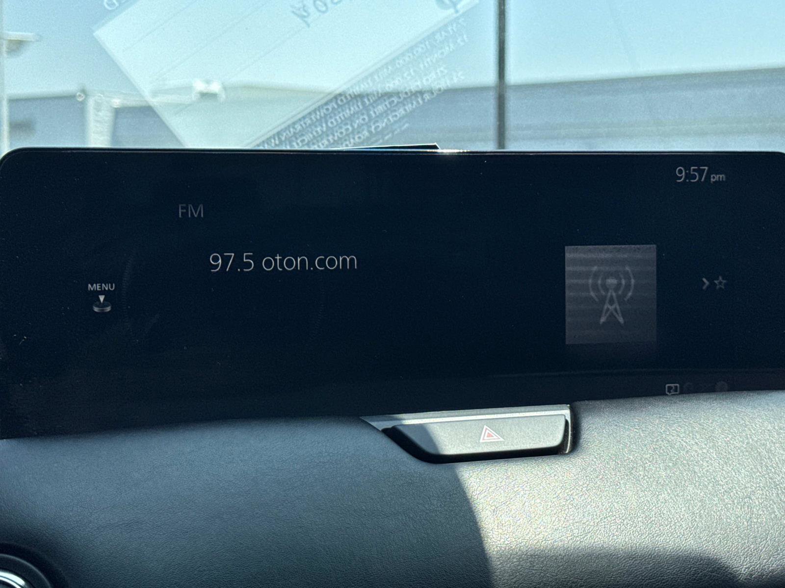 Certified 2025 MAZDA CX-70 Plug-In Hybrid w/ Premium Plus image 14