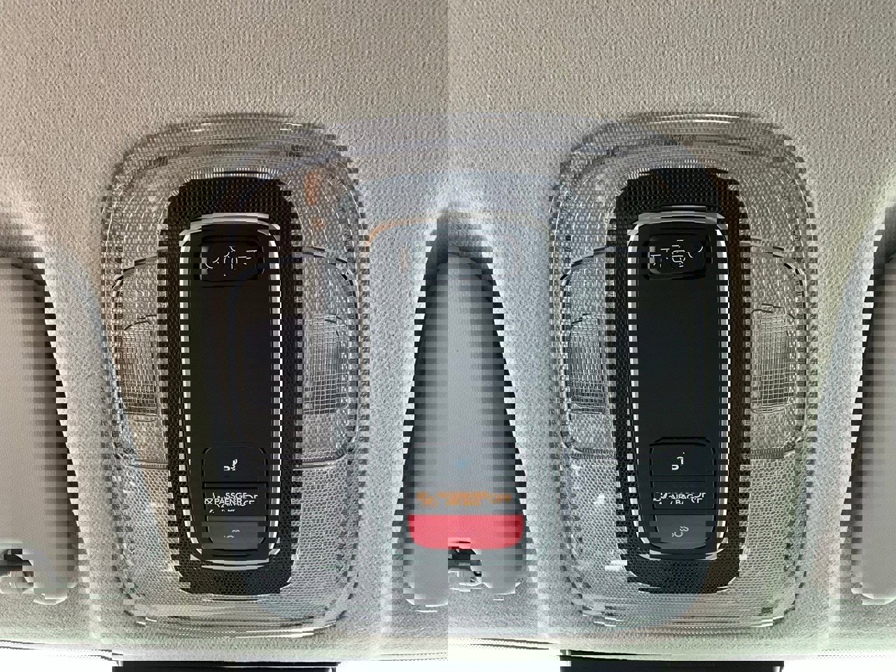 Used 2025 Hyundai Kona SEL image 17