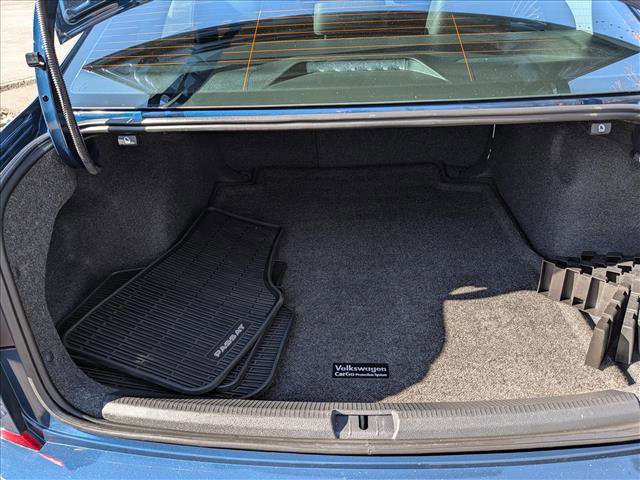 Used 2020 Volkswagen Passat 2.0T SEL image 19