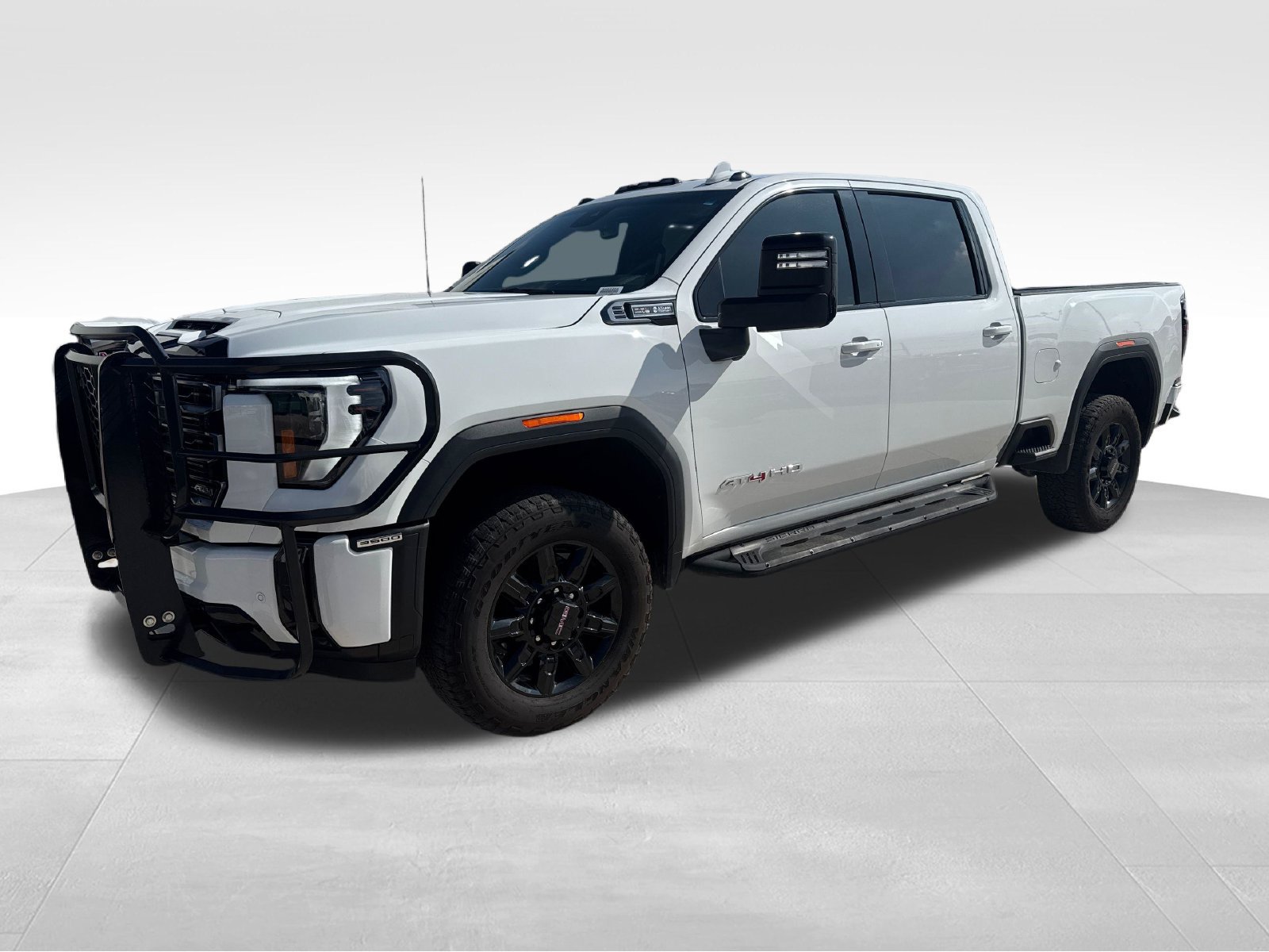 Used 2026 GMC Sierra 3500 AT4 AWD/4WD image 15