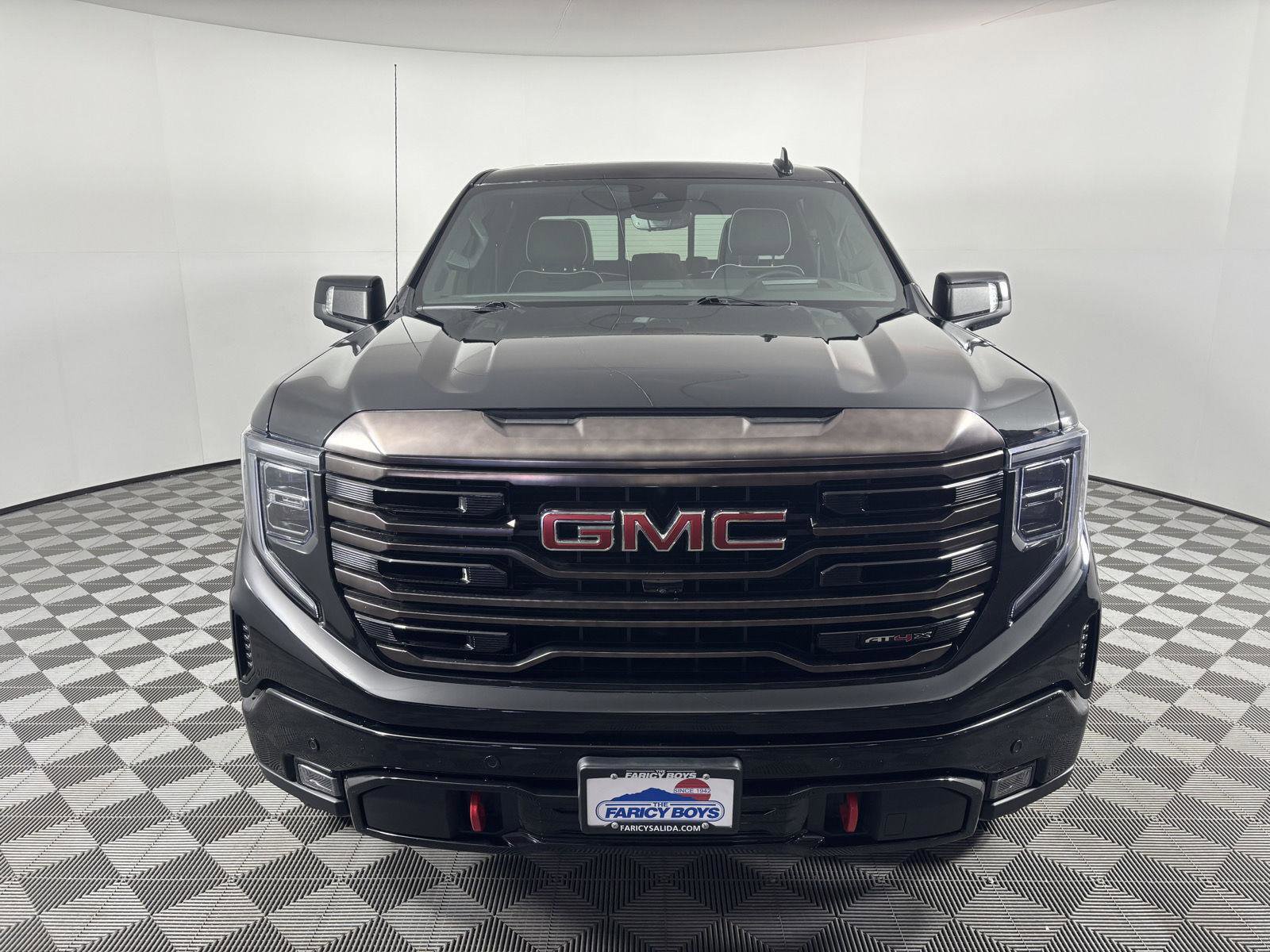 Used 2022 GMC Sierra 1500 AT4X image 12