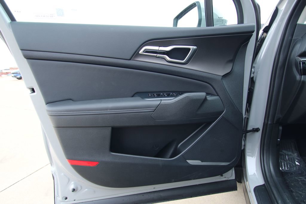 New 2026 Kia Sportage EX image 37