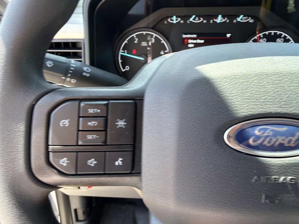 New 2026 Ford F350 XL w/ XL Chrome Package RWD image 22