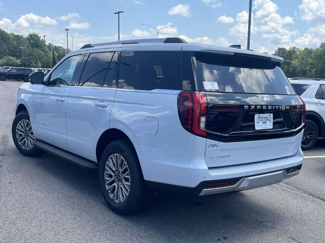 New 2026 Ford Expedition Platinum AWD/4WD image 4