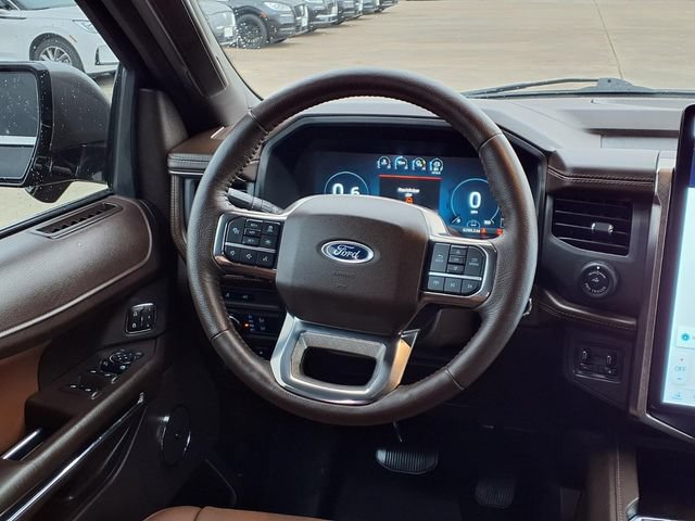 Used 2022 Ford Expedition Max King Ranch AWD/4WD image 17