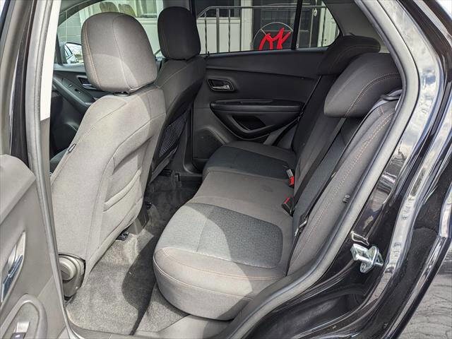 Used 2020 Chevrolet Trax LS w/ Tint and Cruise Package image 11