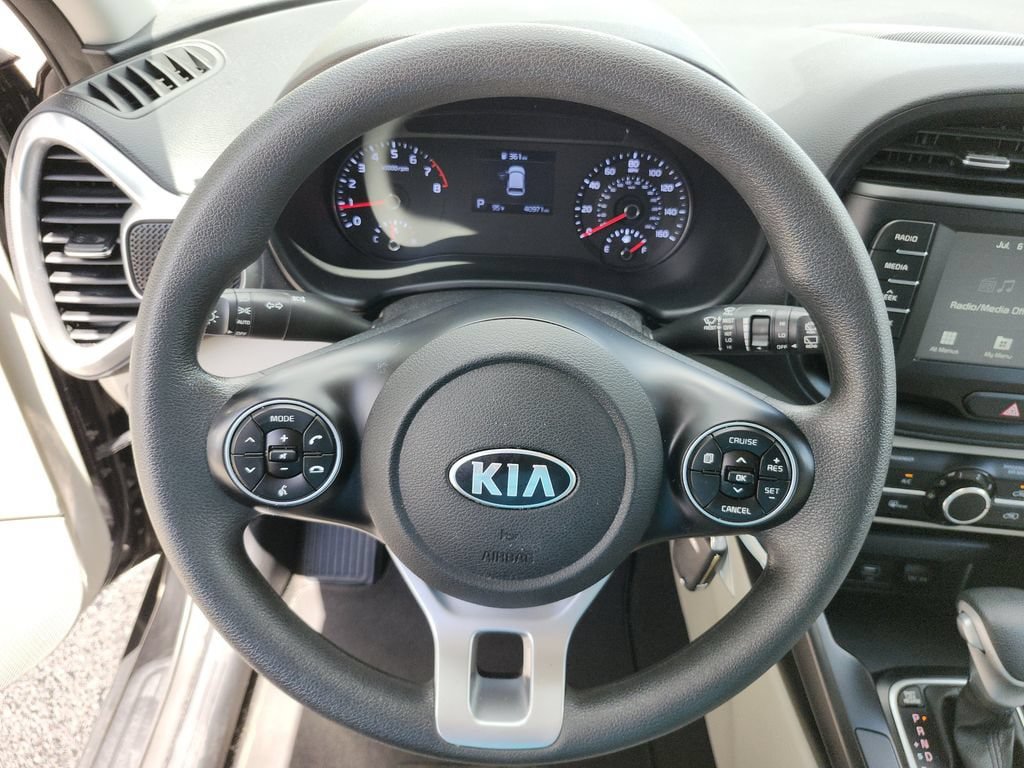 Certified 2021 Kia Soul LX FWD image 28