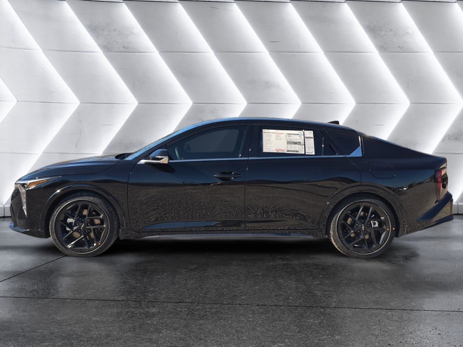 New 2025 Kia K4 GT-Line Turbo image 2