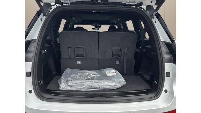 New 2026 Jeep Grand Cherokee L Limited AWD/4WD image 14