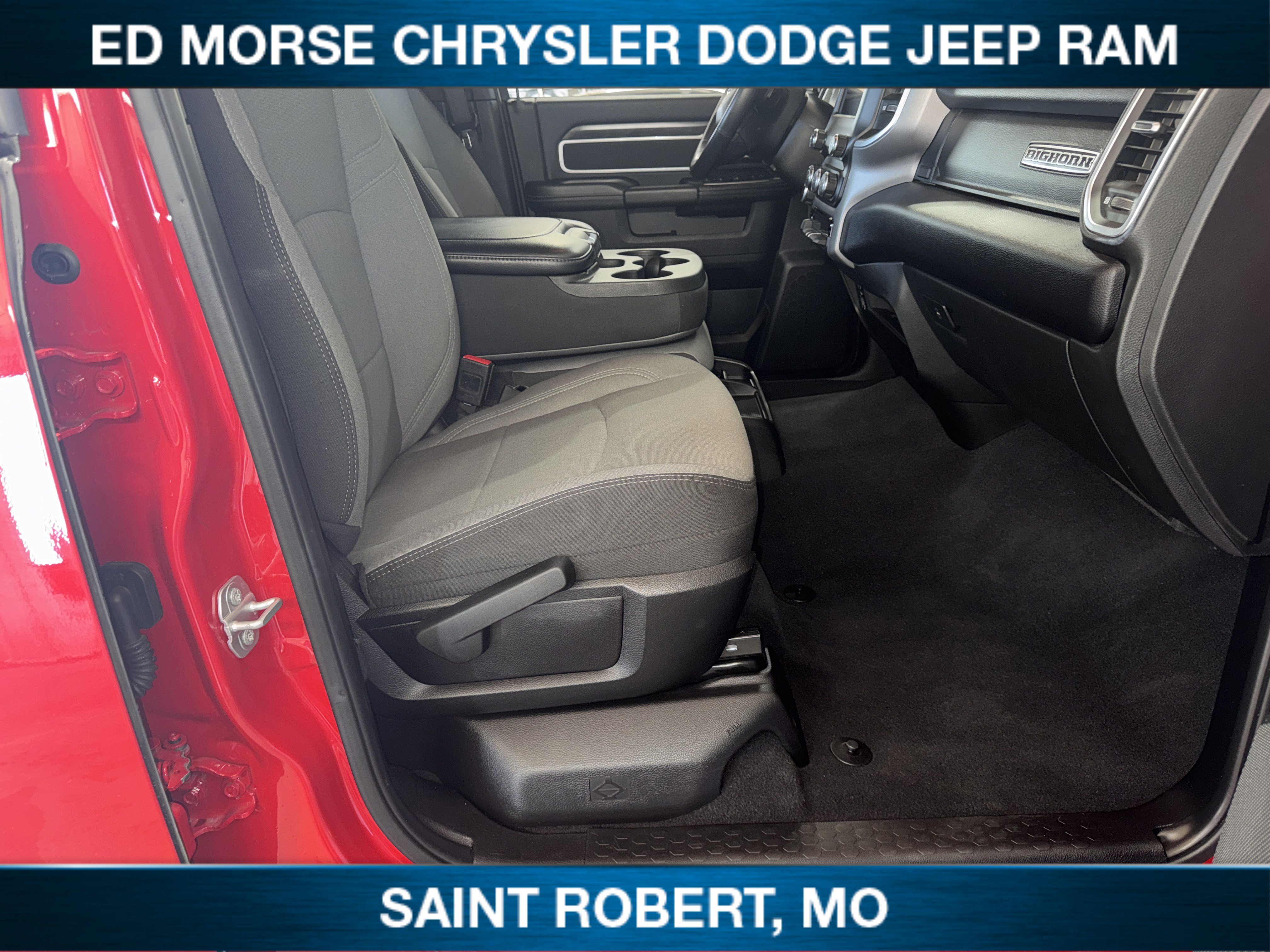 Used 2024 RAM 2500 Big Horn w/ Bed Utility Group image 33