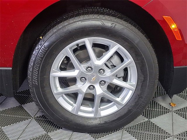 Used 2022 Chevrolet Equinox LT image 12