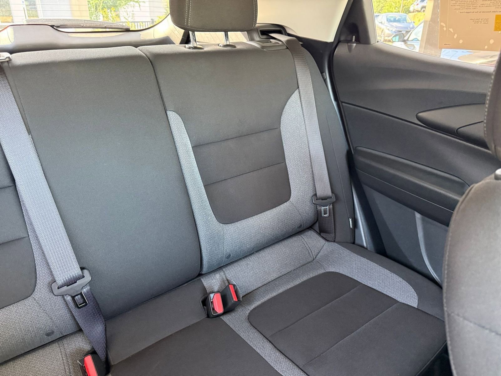 Used 2025 Chevrolet TrailBlazer LT FWD image 37