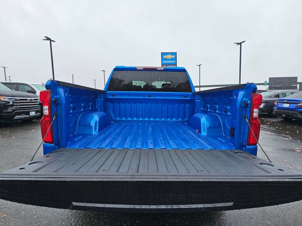 Certified 2026 Chevrolet Silverado 1500 RST AWD/4WD image 29