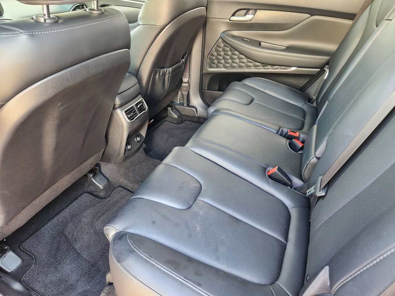 Used 2023 Hyundai Santa Fe SEL w/ Premium Package AWD/4WD image 28