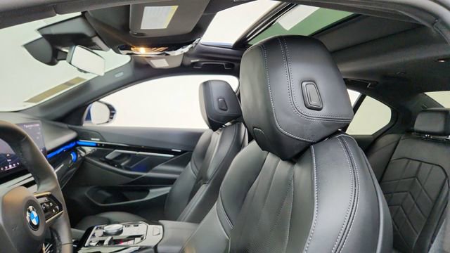 Used 2026 BMW 530i xDrive image 32