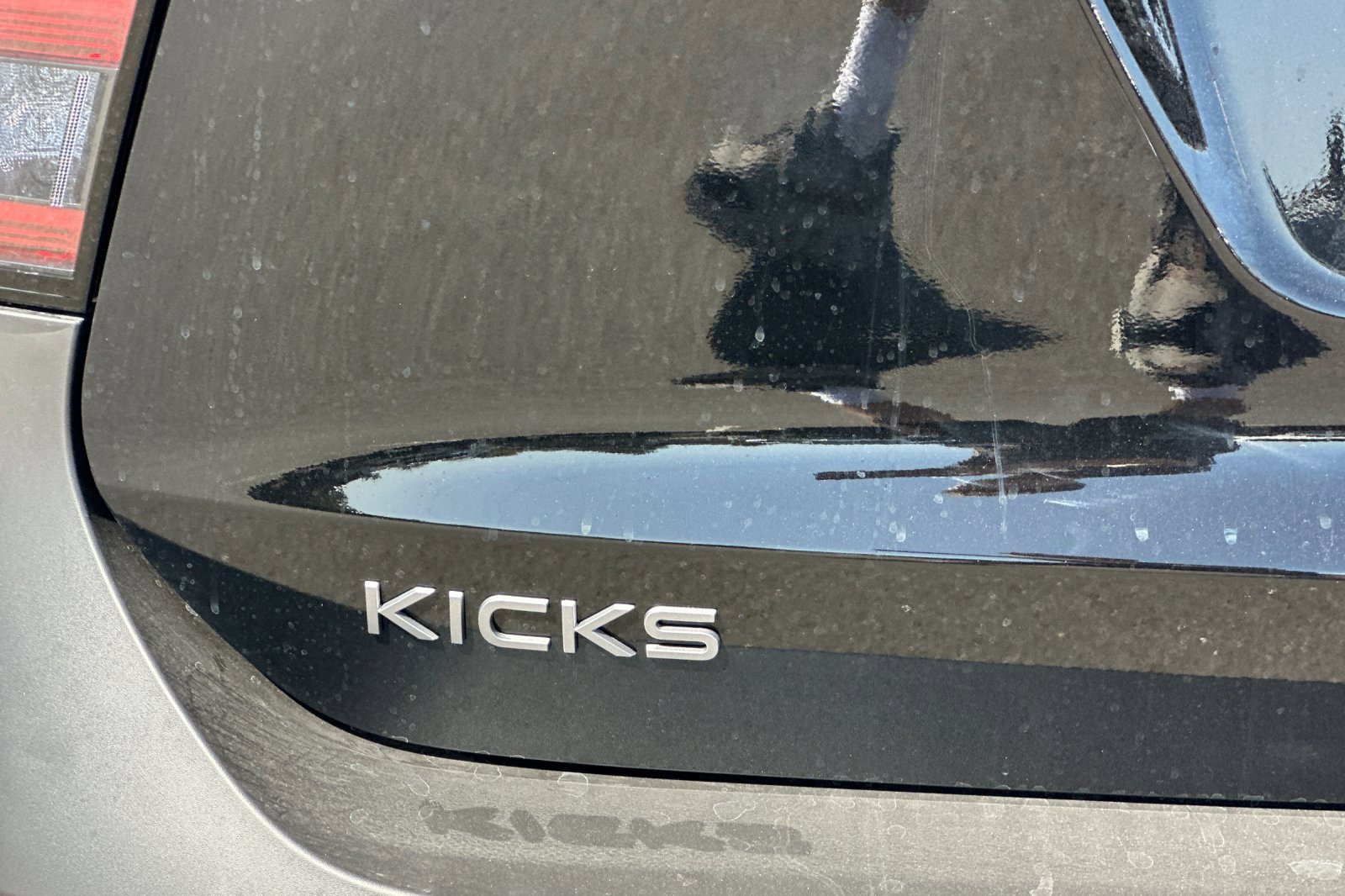 New 2027 Nissan Kicks SV w/ Cold Weather Package FWD image 31