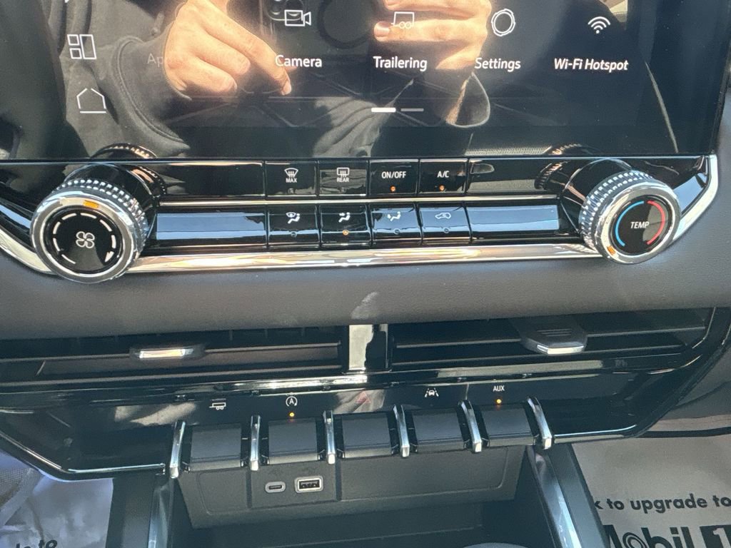 New 2026 GMC Canyon Elevation image 25