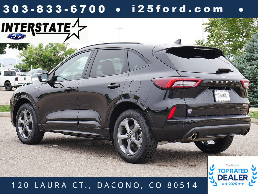 Used 2024 Ford Escape ST-Line w/ Tech Pack #1 AWD/4WD image 3