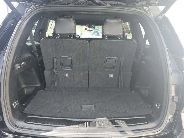 Used 2024 Jeep Grand Cherokee L Laredo image 9