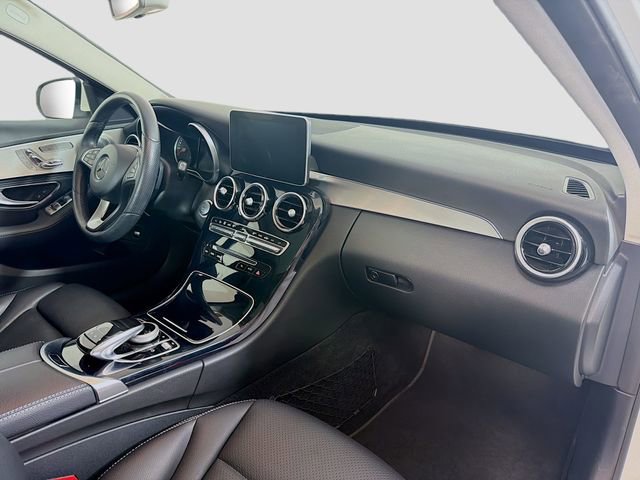 Used 2016 Mercedes-Benz C 300 4MATIC Sedan image 29