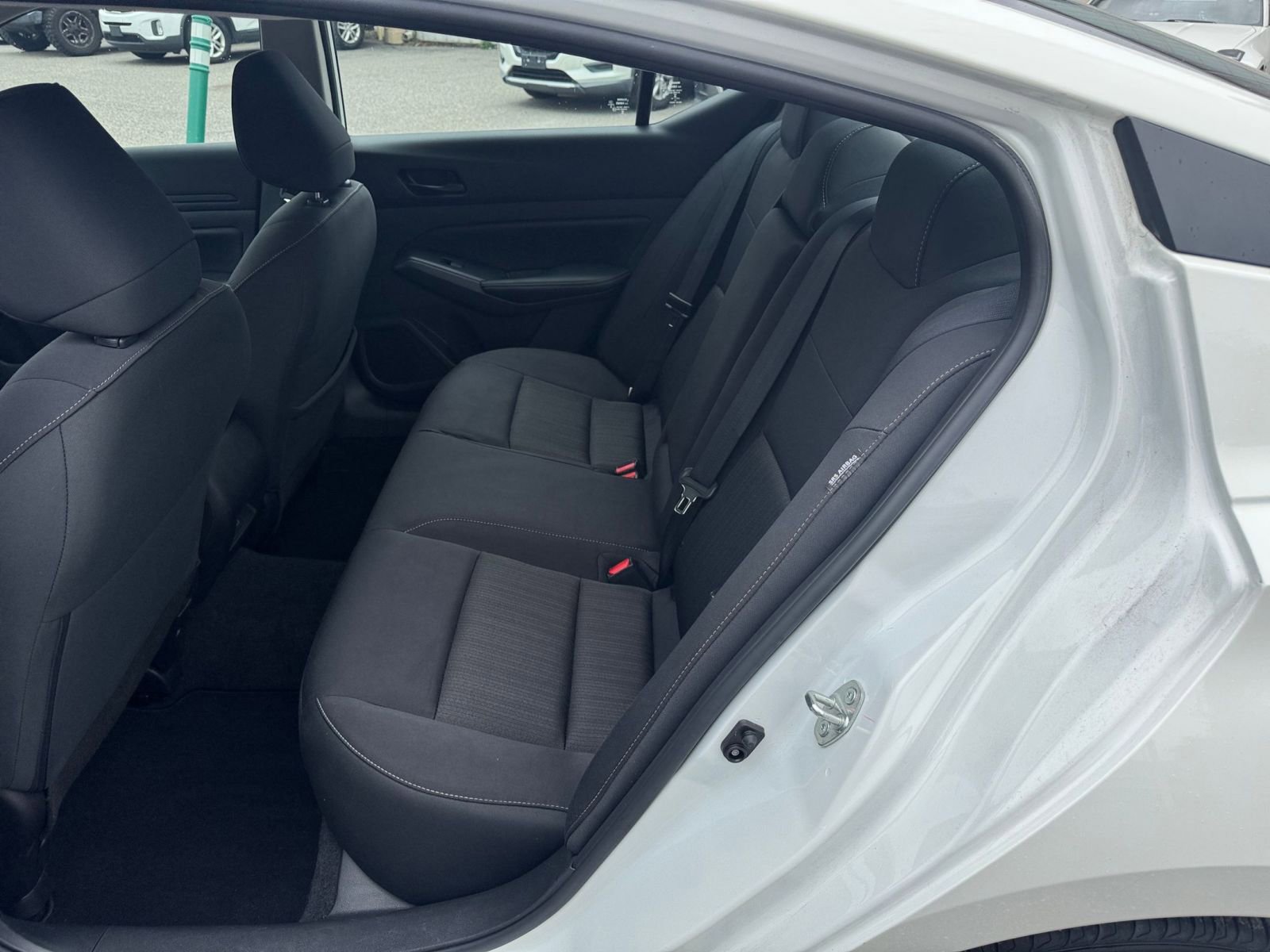 Used 2025 Nissan Altima 2.5 SV image 25