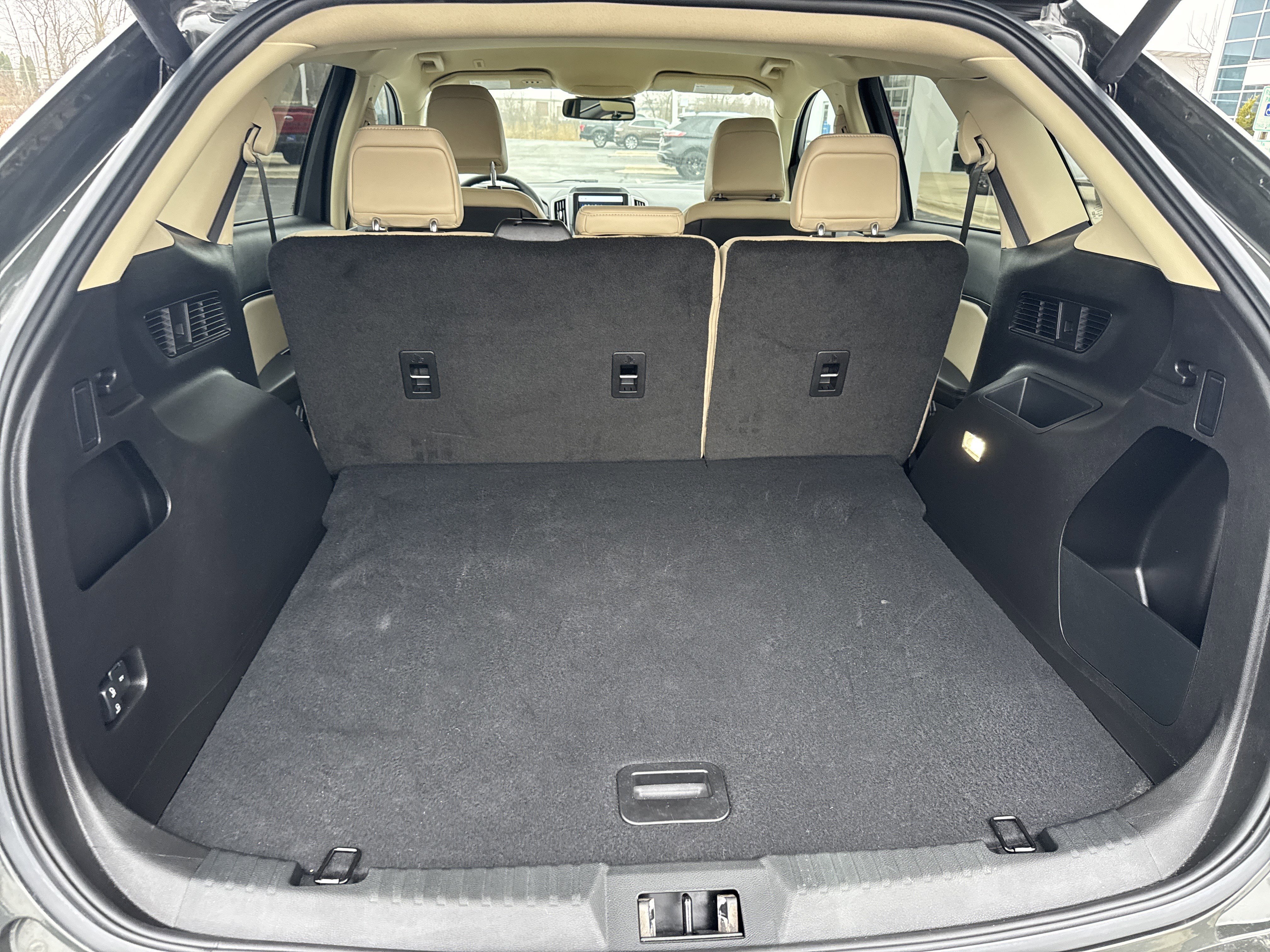 Used 2024 Ford Edge SEL w/ Convenience Package image 15