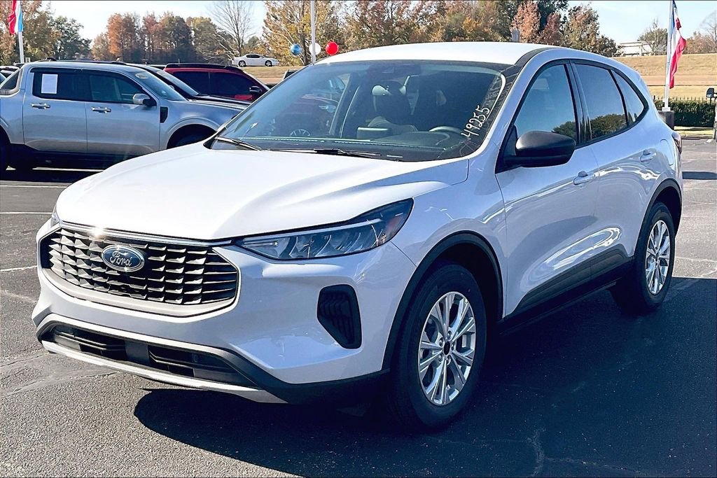 New 2026 Ford Escape Active image 2
