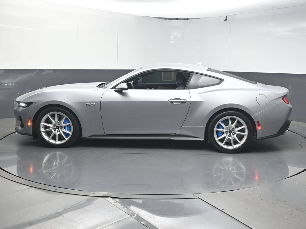 Used 2024 Ford Mustang GT Premium RWD image 5