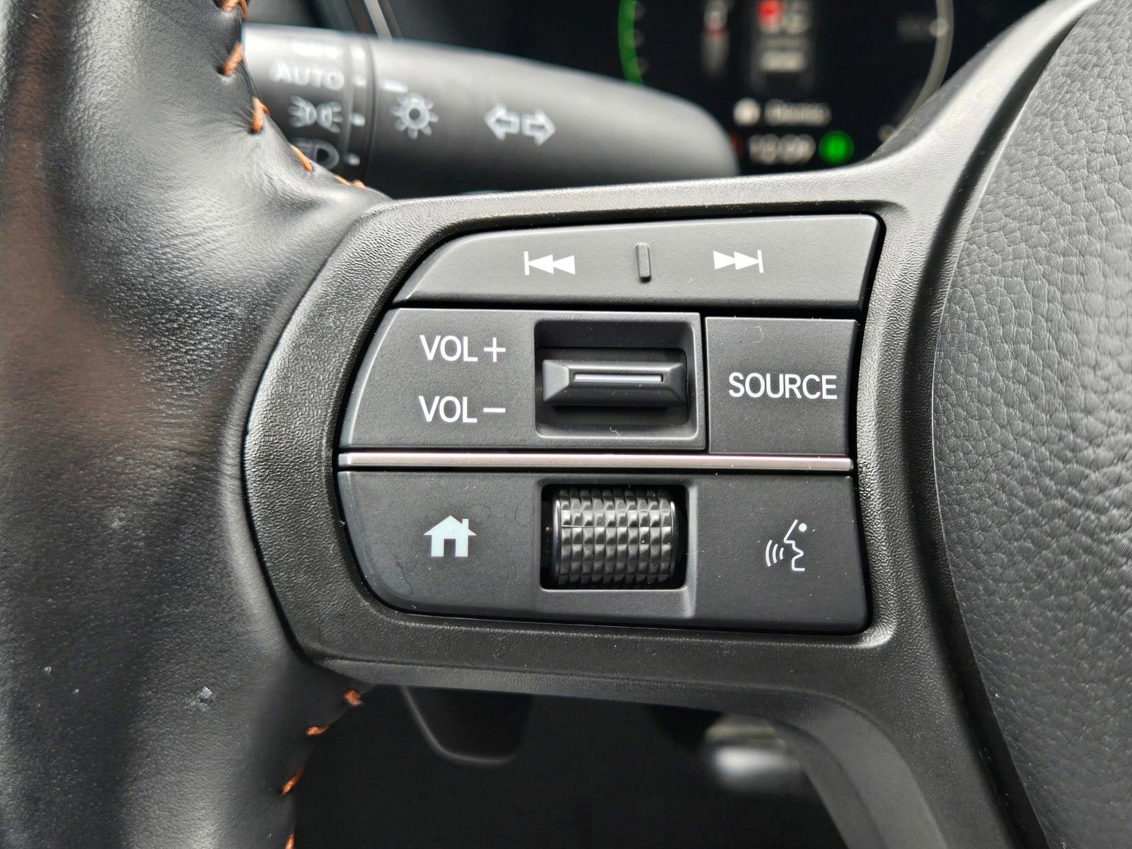 Used 2025 Honda CR-V Sport-L image 25