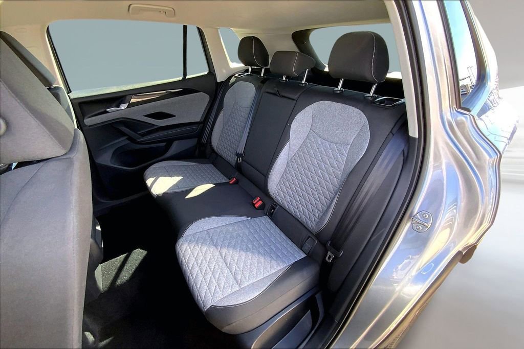 Certified 2025 Volkswagen Tiguan S image 25