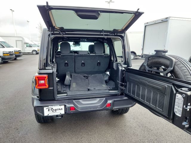 Used 2025 Jeep Wrangler Sahara 4xe w/ Safety Group image 32