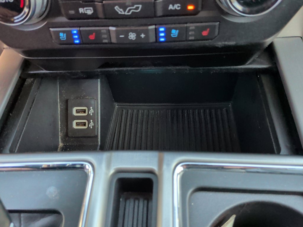 Used 2019 Ford F150 Platinum w/ Equipment Group 701A Luxury RWD image 37