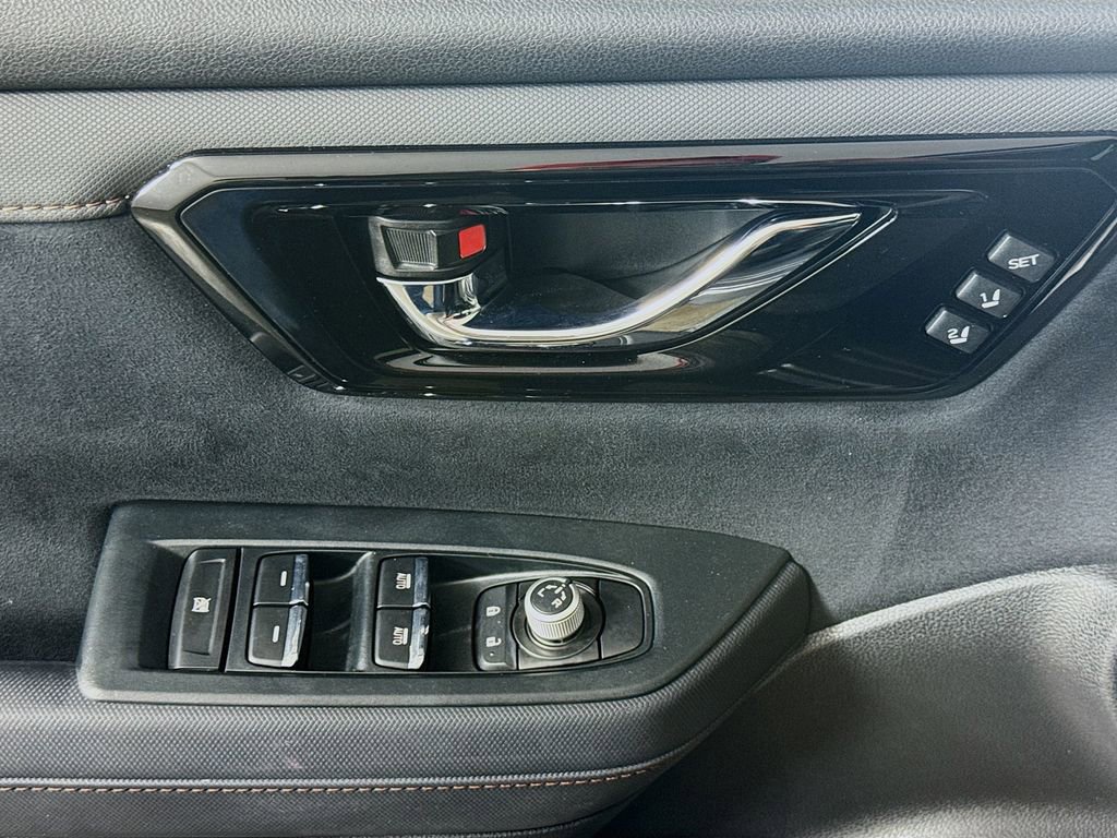 Used 2025 Subaru Forester Touring image 21