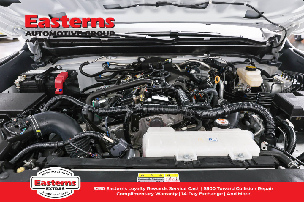 Used 2024 Toyota Tacoma SR RWD image 8