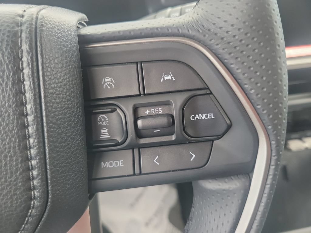 Certified 2026 Toyota 4Runner TRD Off-Road Premium AWD/4WD image 19