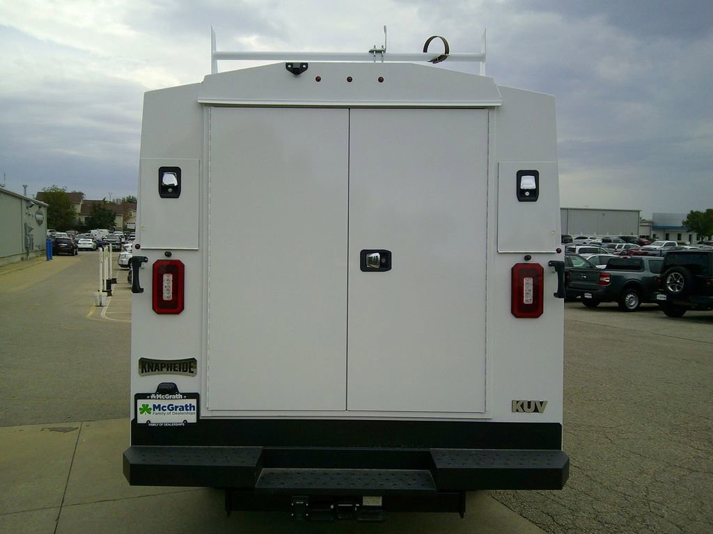 New 2025 GMC Savana 3500 w/ Power Convenience Package image 7