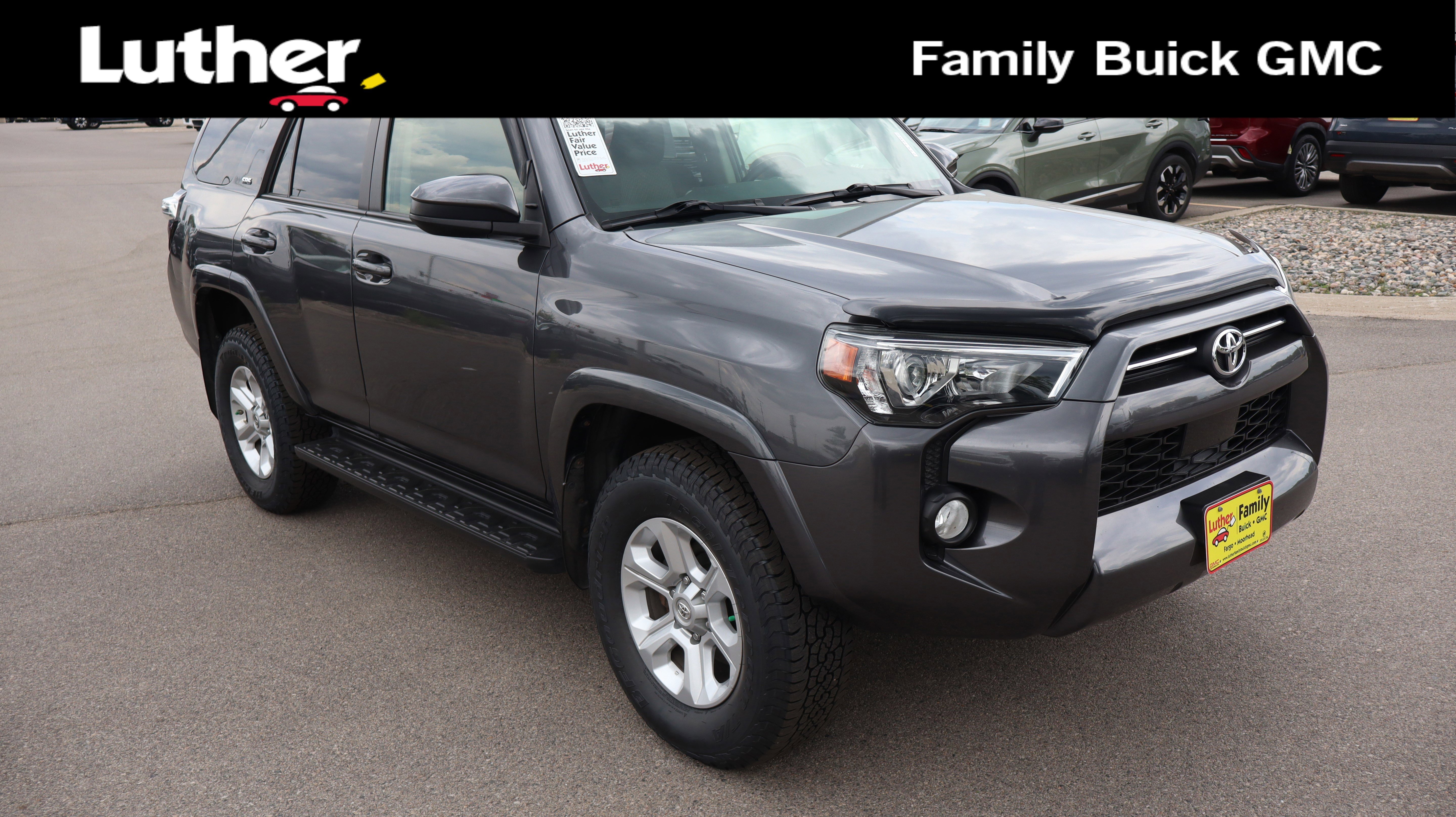 Used 2020 Toyota 4Runner SR5 AWD/4WD image 1
