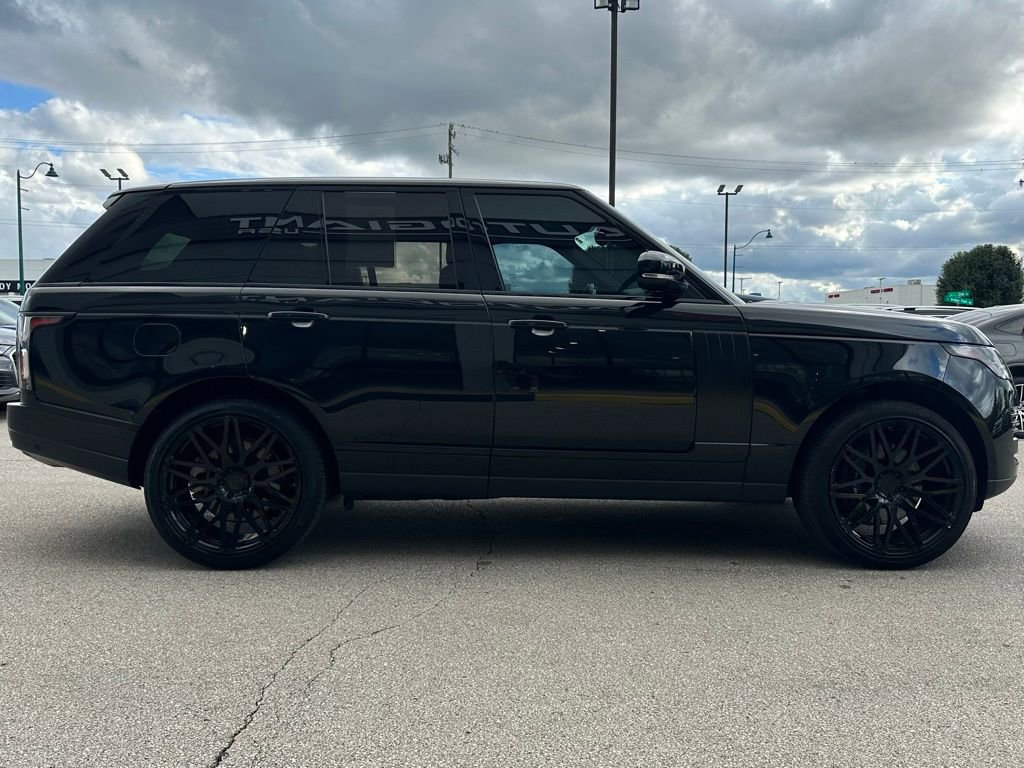 Used 2019 Land Rover Range Rover HSE image 10